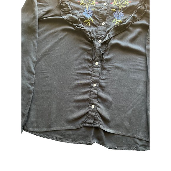 Love Tree Chambray Flower Embroidered Button Down Women Long sleeve Shirt Large - Picture 6 of 10